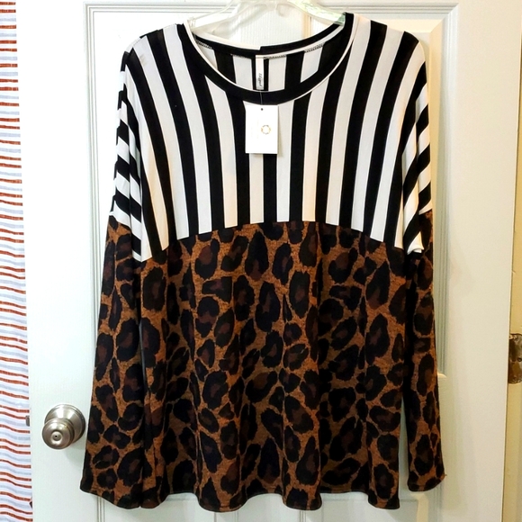 Lily Pad Plus Tunic Top 2x - Picture 1 of 4